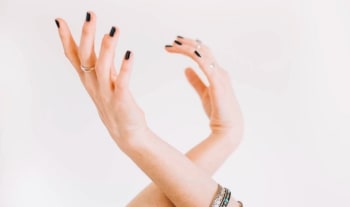 5 Poses to Calm Your Pre-Flight Jitters